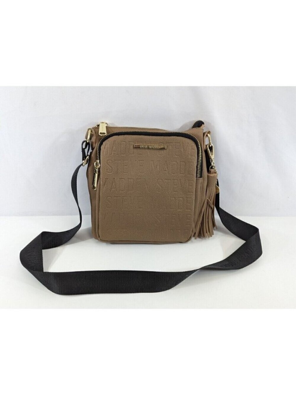 Steve Madden Crossbody Bag Tan Purse Fringe Detail Black Strap Gold Tone NEW